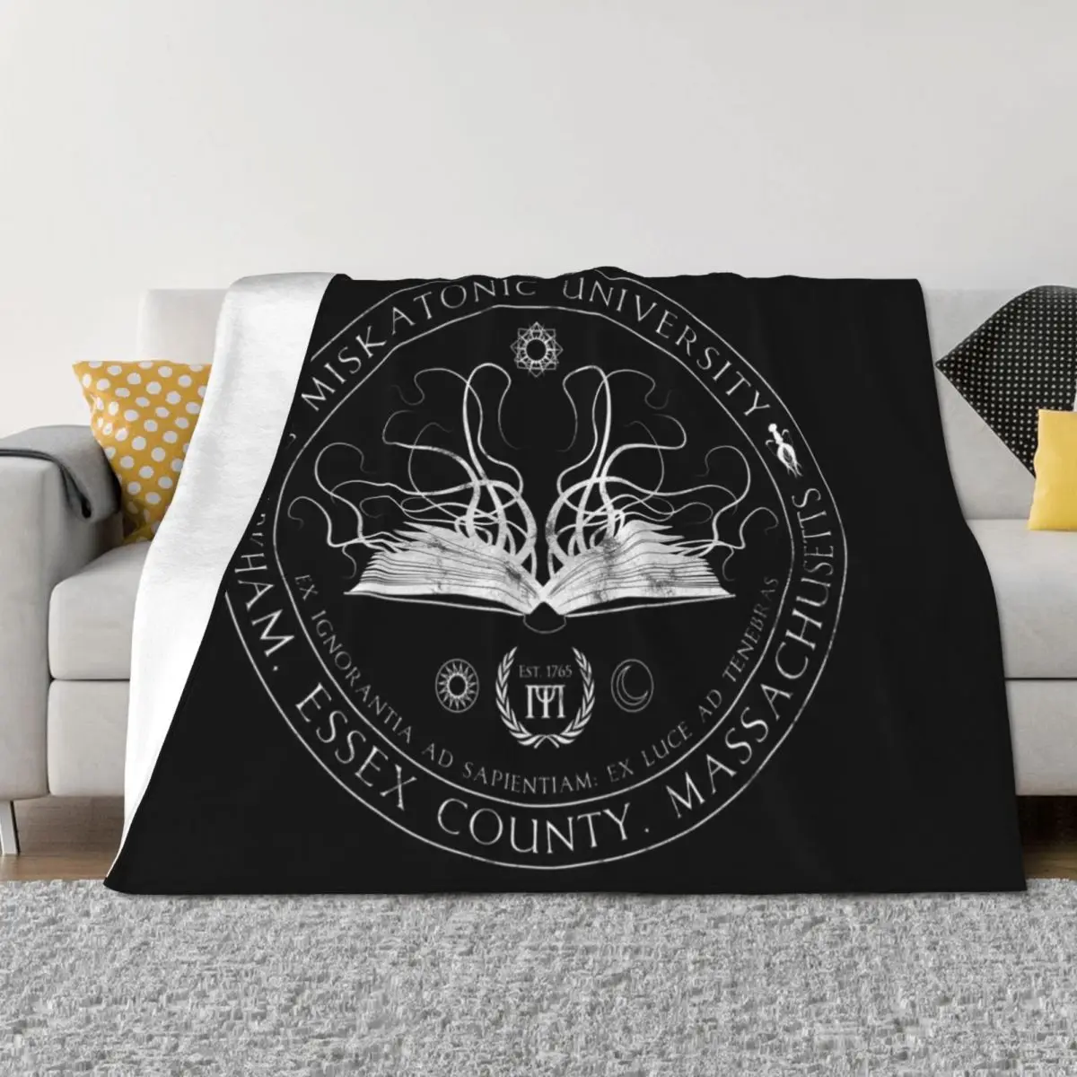 

Miskatonic Sigil Throw Blanket Sofa Quilt Plaid on the sofa Personalized Gift Sleeping Bag Blankets