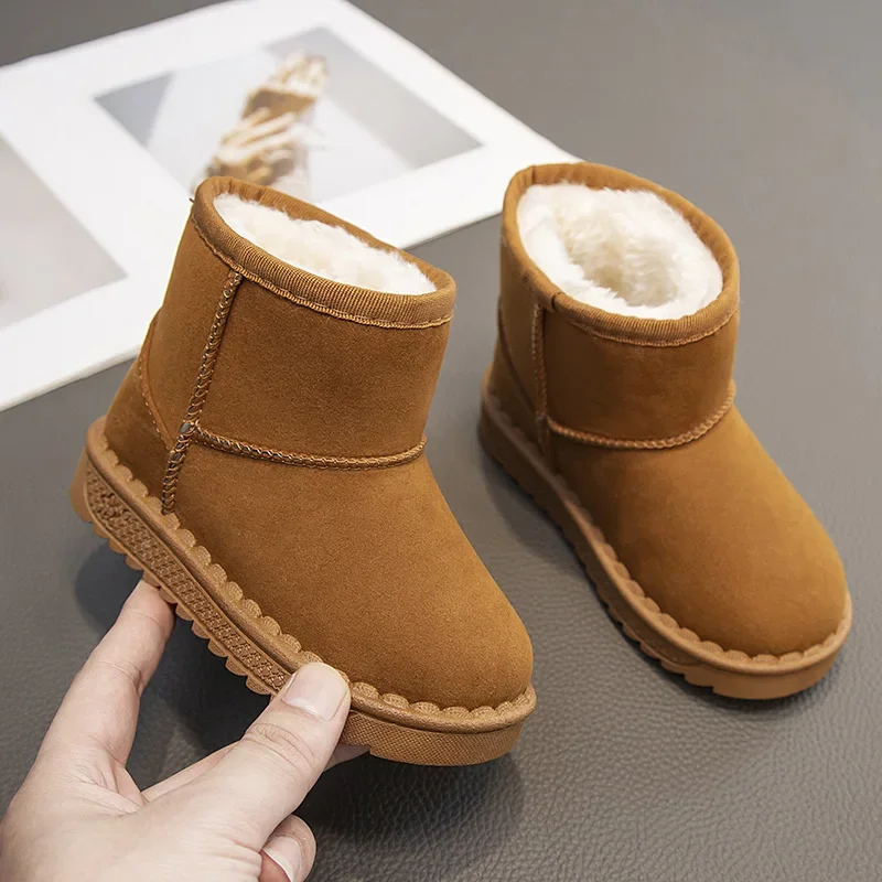 Botas de nieve para niños y niñas, conjunto antideslizante de zapatos cortos de gamuza de algodón, zapatillas aislantes de felpa, Invierno