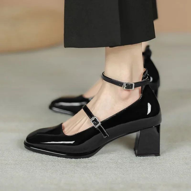 2024 New Mary Jane Shoes High Quality Leather Shoes Shallow Women\'s Pumps Square Toe Womens Sandals Buckle Strap Zapatos Mujer