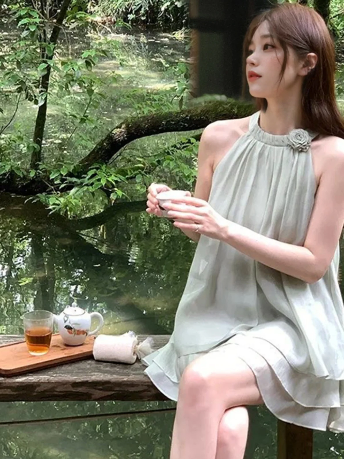 

Summer 2025 Women's Green Sleeveless round Neck High Waist Loose Fitting Shirt And Skirt Set Fashionable plus Size Clothing