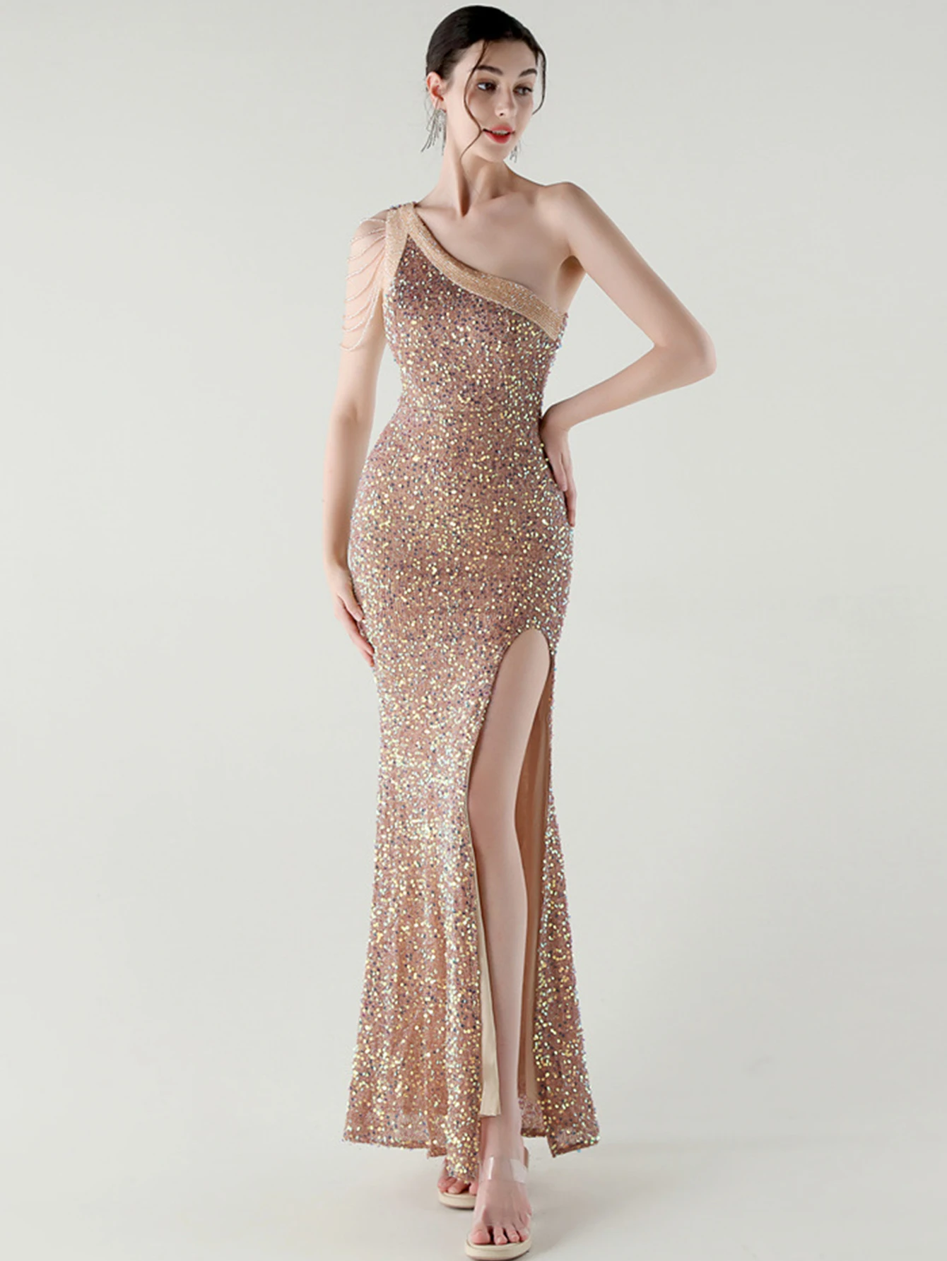 เซ็กซี่ backless ชุดเดรสยาวผู้หญิงหรูหราวันเกิดเลื่อมฤดูร้อนชุดผู้หญิงเพื่อนเจ้าสาวชุดราตรี vestido