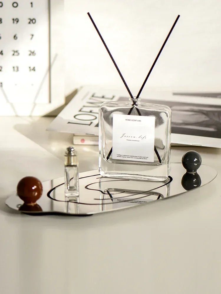 【Premium】Cloud Shape Tray Stainless Steel Irregular Cosmetic Organizer Desk Decor | Perfume Display Holder, Home Decor Gift
