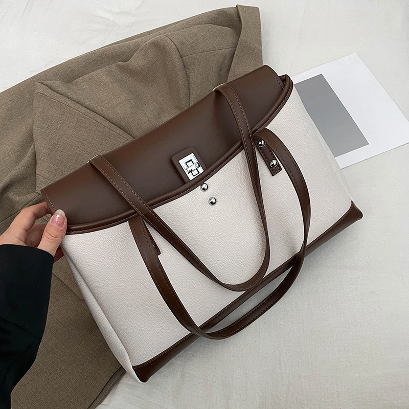 新しいアウトドアレジャーショルダーバッグ女性の有名なデザイナークロスボディショルダーハンドバッグ大容量エレガントなレディース