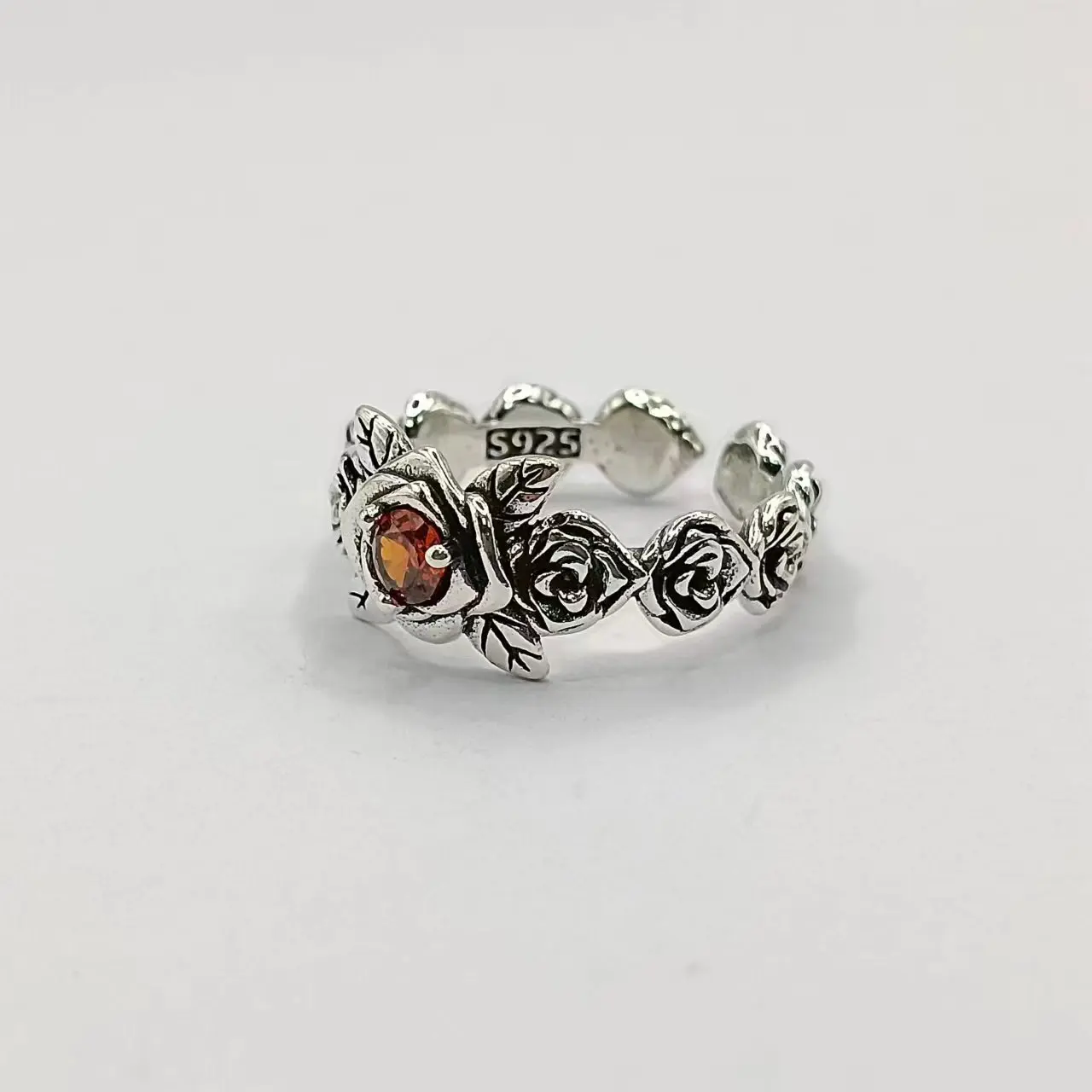 Japanese and Korean Style Personalized Thorns Inlaid  Zircon Roses Fashionable Open Ring Niche High-end Men and Women Ring Trend