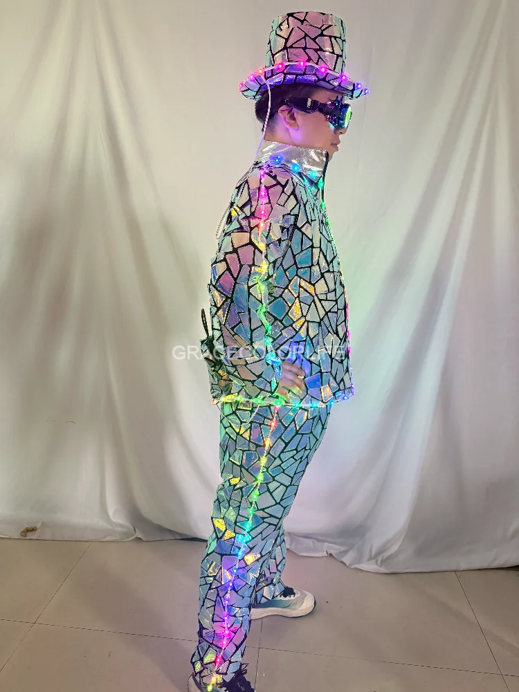 Men's LED Helmet Jacket Set Glowing Rave Wear Disco Costume Cyberpunk Halloween Party Outfit Nightclub Performance Light-Up Suit