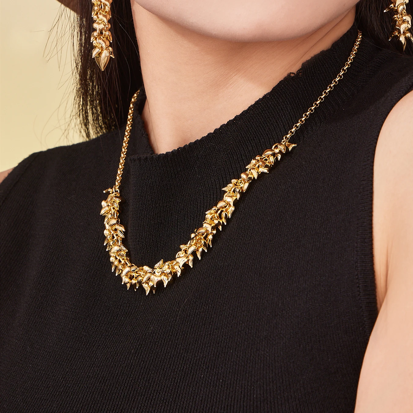 Neue silber-goldene Herz-Quasten-Halskette für Damen, modisch, 316 Edelstahl, vergoldete Kette, Halskette für Damen, wasserdichter Schmuck – Detail 3