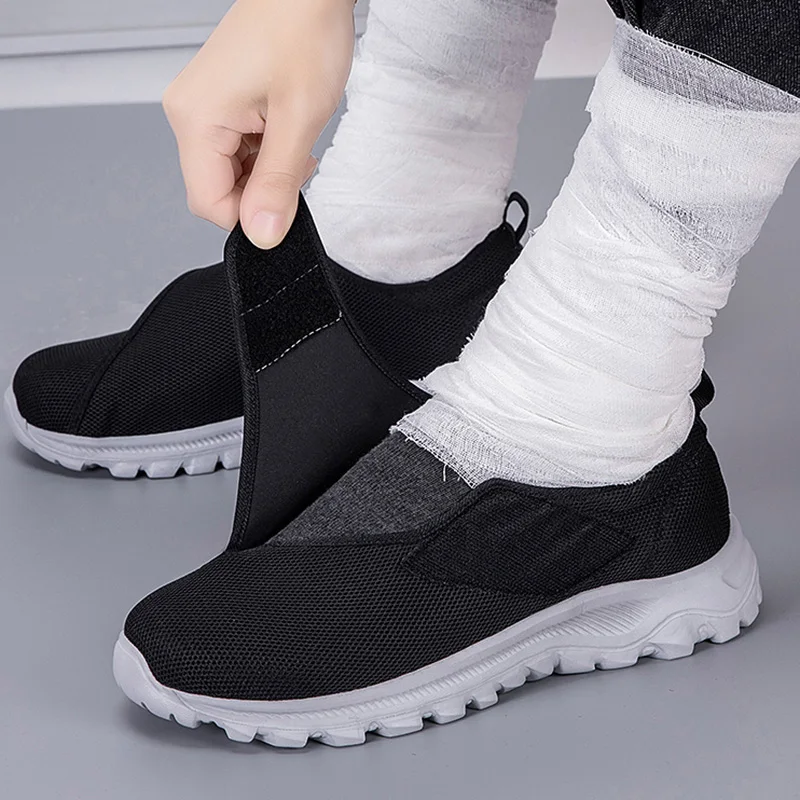 Unisex Fashion New Orthopedics Wide Feet Swollen Shoes Couple Thumb Eversion Adjusting Soft Comfortable Diabetic Walking Shoes