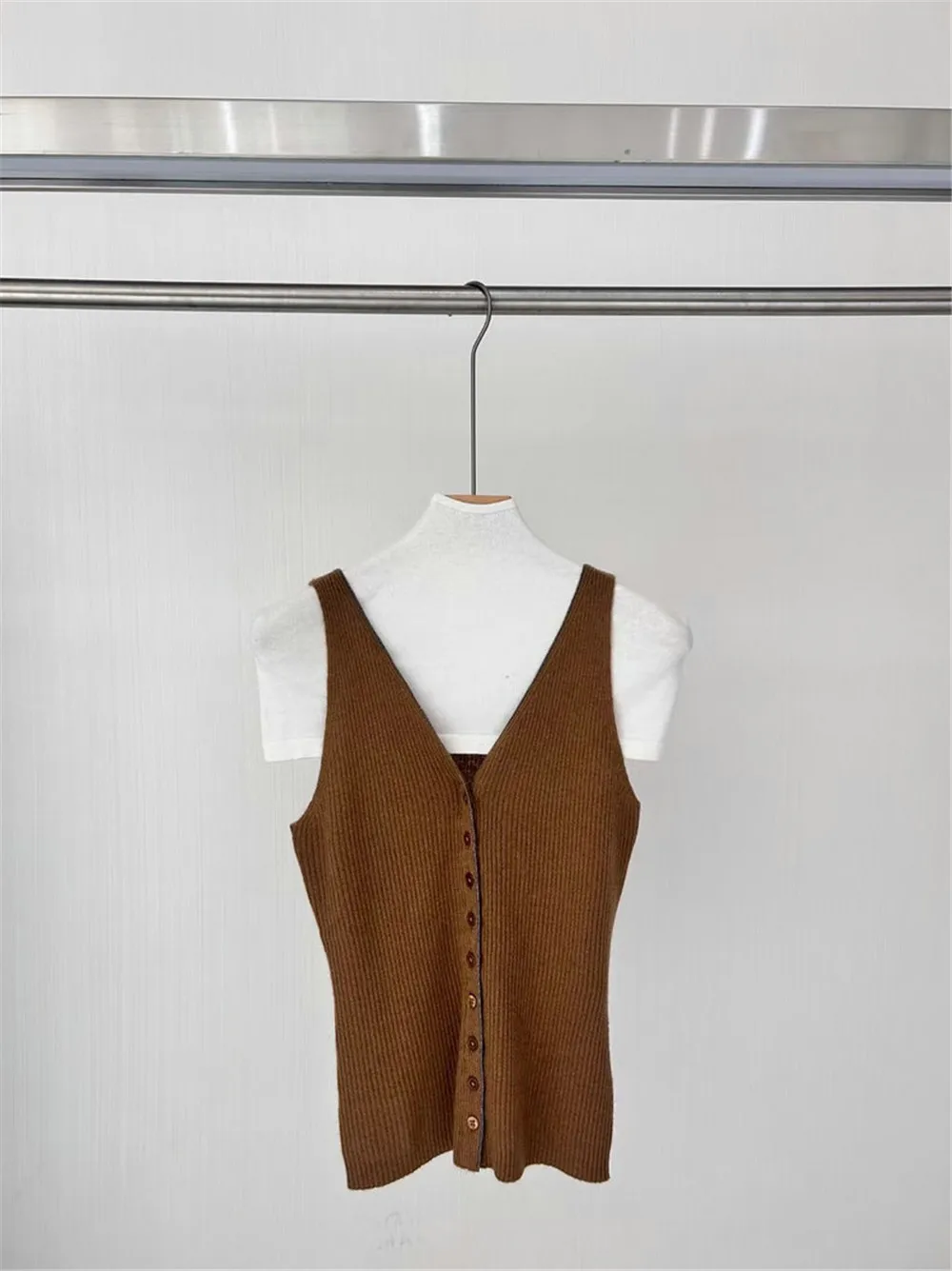 25 الخريف/الشتاء جودة عالية الخامس الرقبة الكشمير الثقيلة سلسلة من الخرز محبوك المرأة أسفل تانك #3