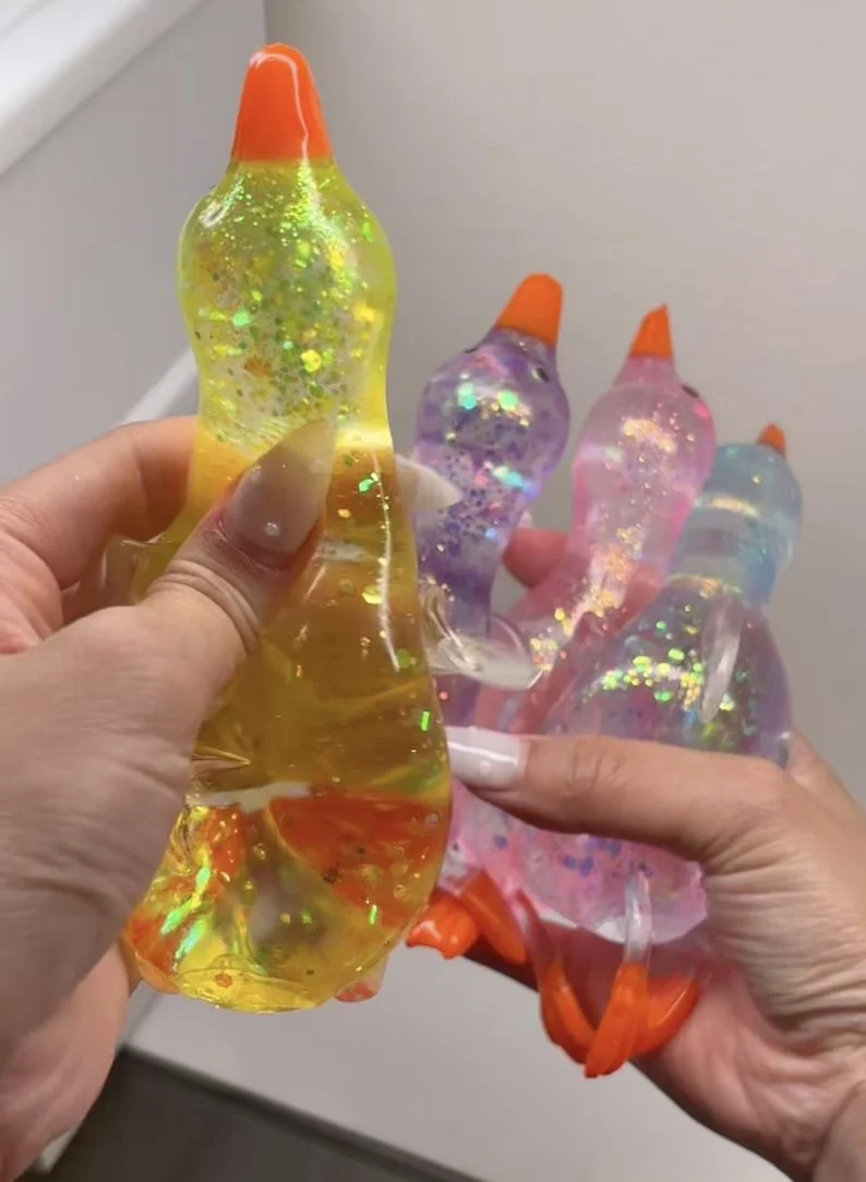 Glitter Soft Duck Squishy Toy, Fun Stress‑Relief Squeeze Toy, Optional Colors, Portable Anxiety Relief Gift for Office Use