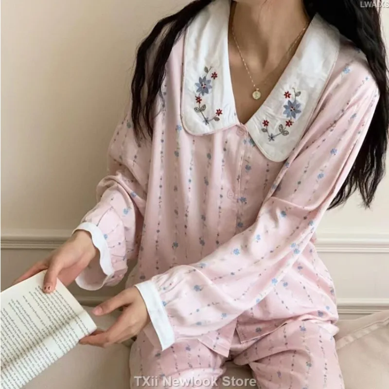 TXii Newlook Korean-style Flower Embroidered Lapel Girl\'s Pink Gentle Sweet Home Wear Thin Long-sleeved Pants Pajamas for Autumn