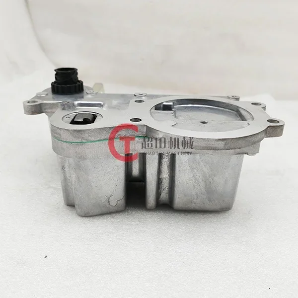 VOE21124198 Throttle Motor for EC135B EC140B Excavator Throttle Motor Actuator Plug Accelerator Motor Voe21124198