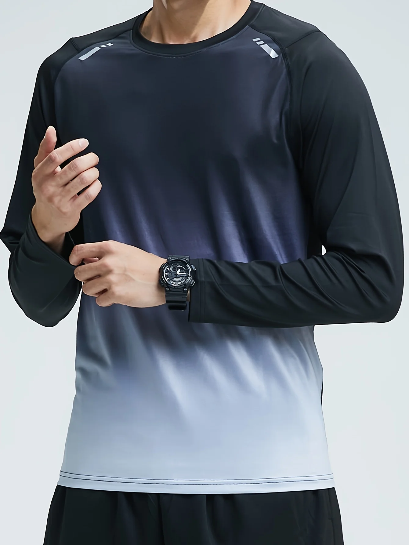 

Мужская спортивная футболка с длинными рукавами для похудения, дышащий и повседневный топ для фитнеса для тренировок по бегу на открытом воздухе в всех четырех сезонах.