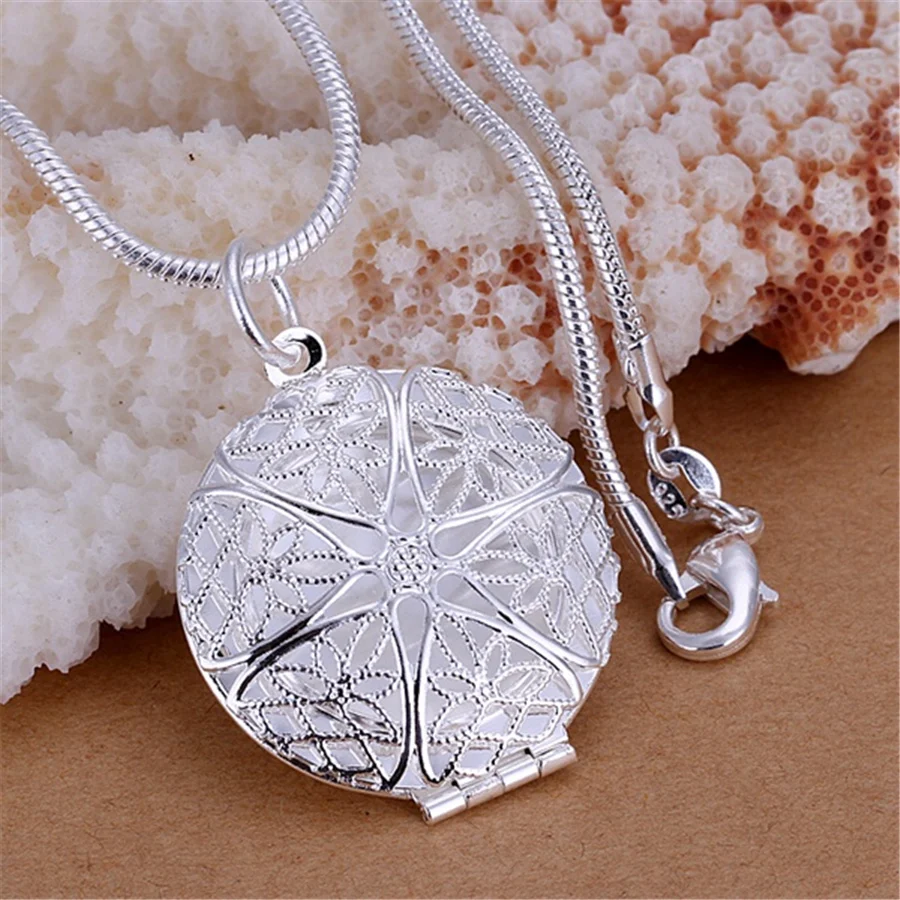 

New Free Shipping Special 925 Sterling Silver Necklaces Fashion Aesthetic Women Network Flower Necklace Photo Frame Wedding