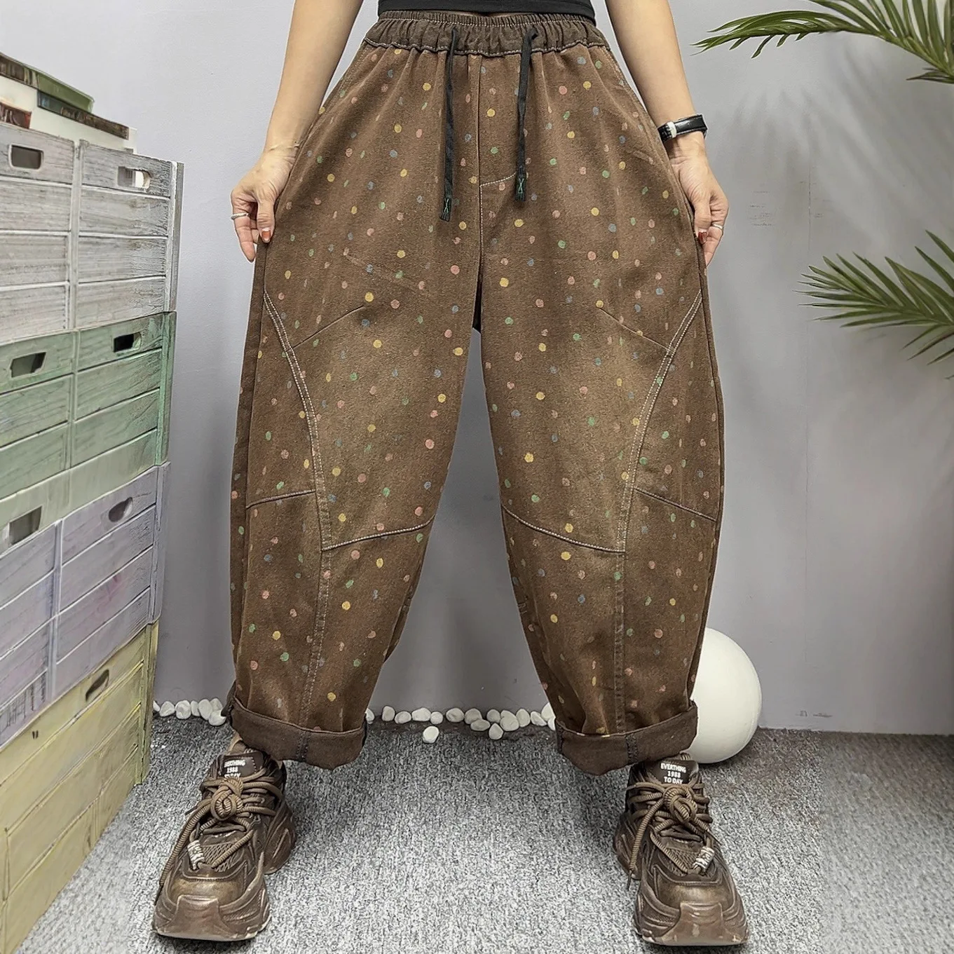 

Vintage Dot Printed Jeans Spring Elastic Waistline Women Pants Loose Applique Harem Jeans For Women