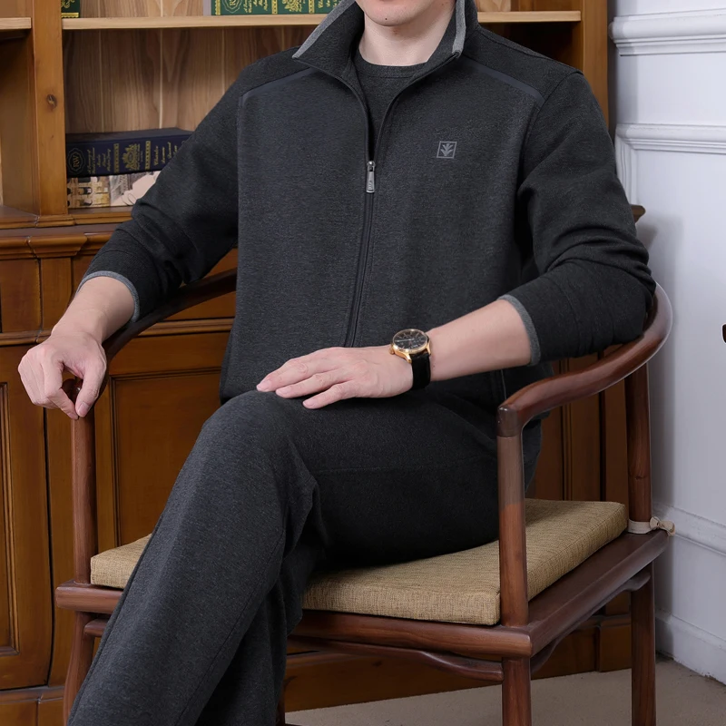 

Повседневный спортивный комплект для мужчин среднего возраста: футболка и брюки, весенний наряд для пап, одежда для пожилых людей, эксклюзивно онлайн QZ73582053