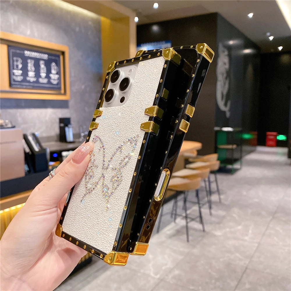 Luxury Glitter Retro Cover Rose Heart Bow Diamond Case for Xiaomi Redmi Note 14 PRO 14C Note 13 PRO 13C Note 12 12C 11 PRO 10 image 2