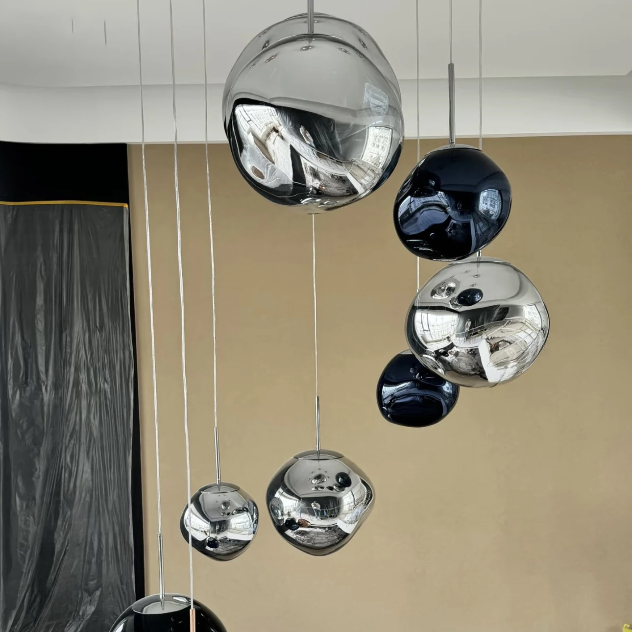 Modern Glass PVC Lava Pendant Lights for Living Room Nordic Loft LED Kitchen Home Decor Ceiling Light Hanging Lamp Light Fixture