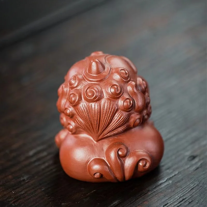 Estatua de León de la suerte arcilla púrpura china, escultura hecha a mano, artesanía escritorio, juego té para el hoga