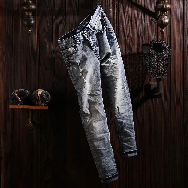 Street Fashion Men Jeans Retro Light Blue Stretch Slim Fit Hole Ripped Jeans Men Embroidery Designer Vintage Denim Pants Hombre
