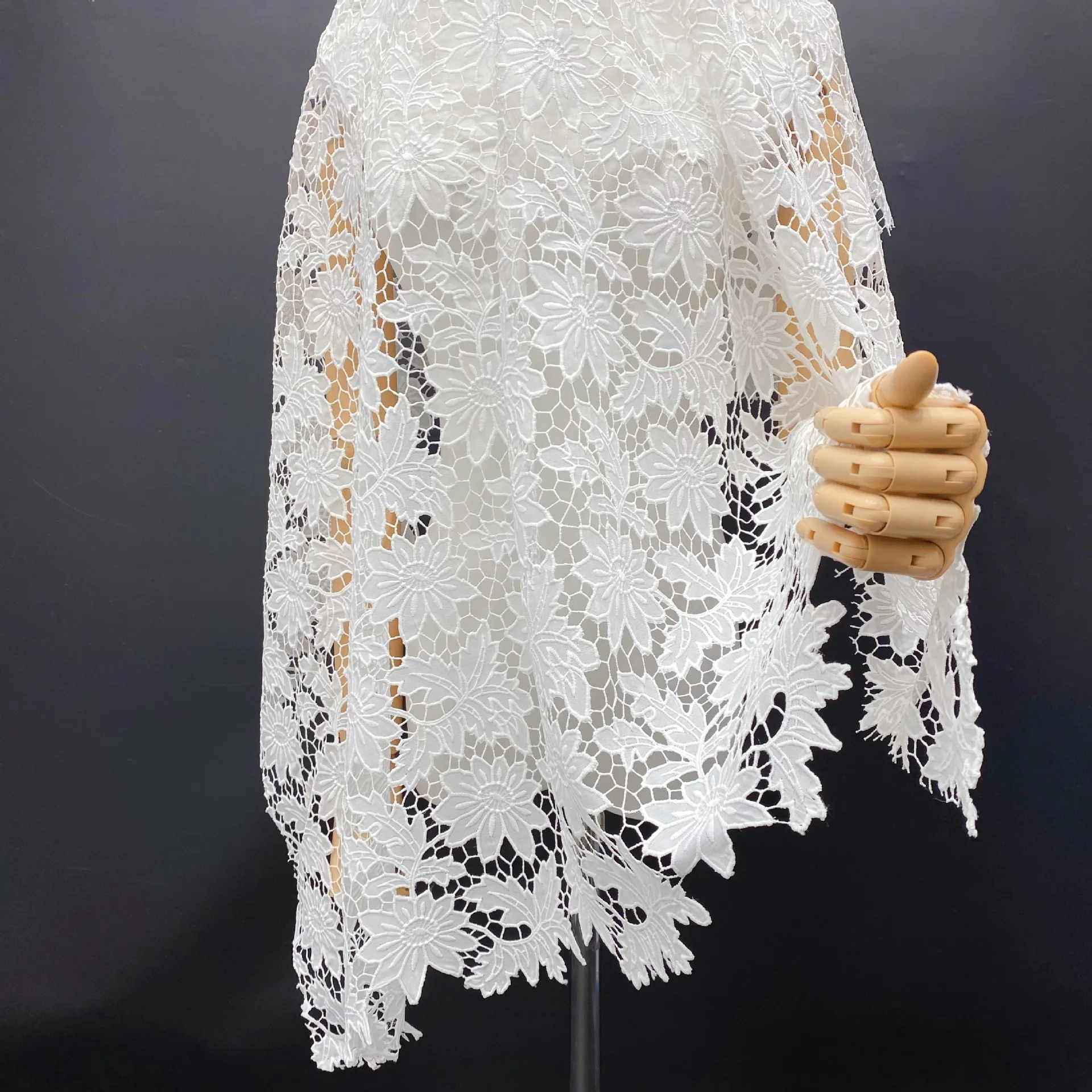 ผ้าชีฟองละลายน้ําปักแฟชั่นชุดเสื้อผ้าเด็กลูกไม้ผ้า