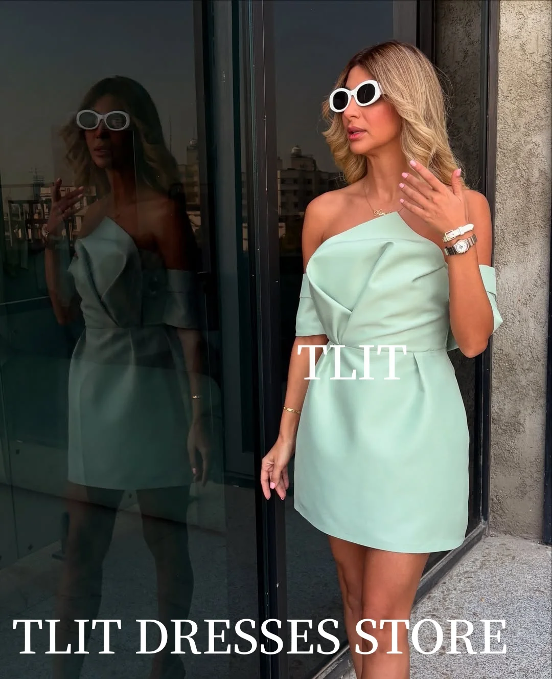 TLIT エレガントなシルクサテンショートプリーツマーメイドイブニングドレスドレスストラップレスプロムドレスオフショルダーカスタマイズされたフォーマルパーティー