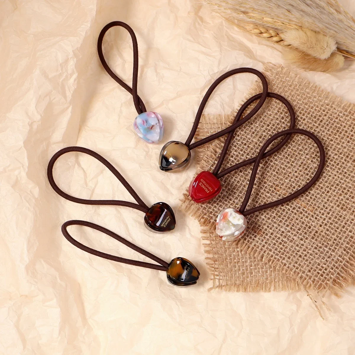 

Acrylic Tulip Hair Ropes for Girls, Minimalist Elastic Hair Ties for High Ponytails, Soft Hair Band Accessories Daily Use Gift