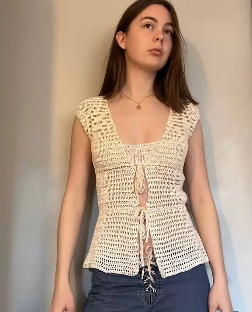 

Rice white hollow hook flower lace up shoulder vest with retro vacation style knitted top