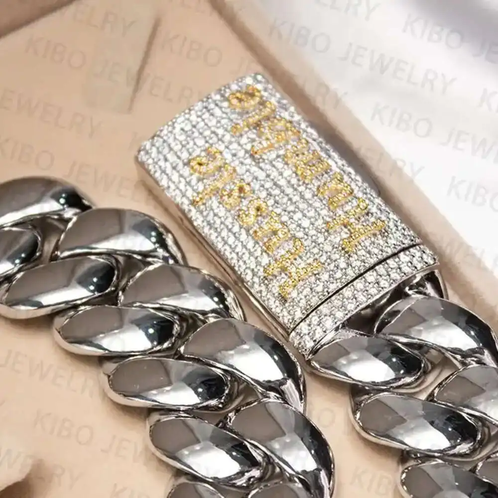 Luxury Hip Hop Men Jewelry Iced Out Moissanite Lock Clasp 26mm 925 Sterling Silver Miami Cuban Link Chain.