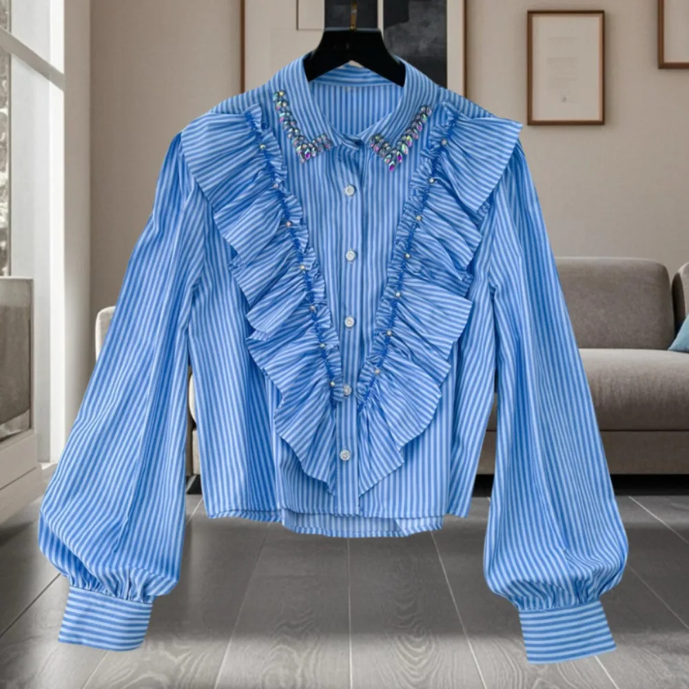 

High-end striped women's shirt with wooden ear-like diamond details, loose fit, stylish and elegant shirt