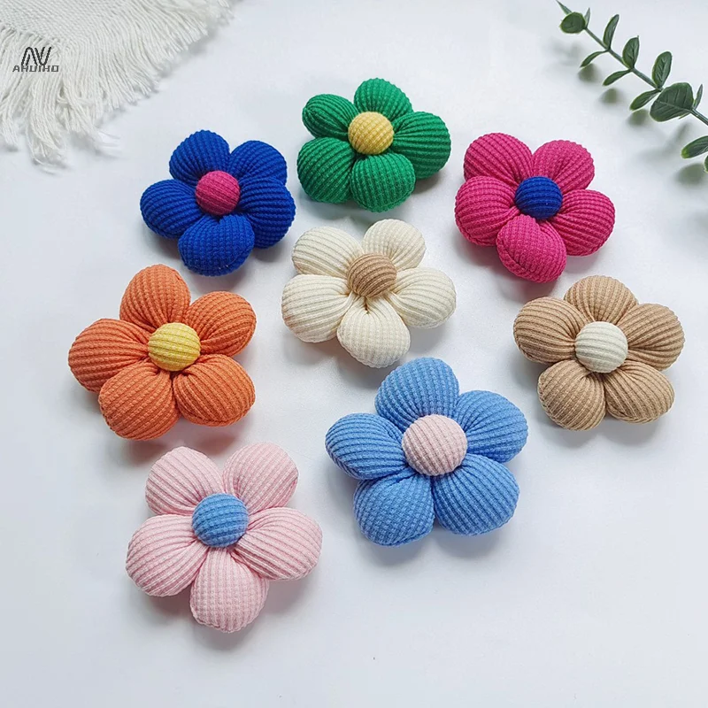 Cute Creative Knitted Cotton Filled Flower Brooch Badge Pins For Bag Backpacks Coat Brooch Decoration Accessories Couple Gift