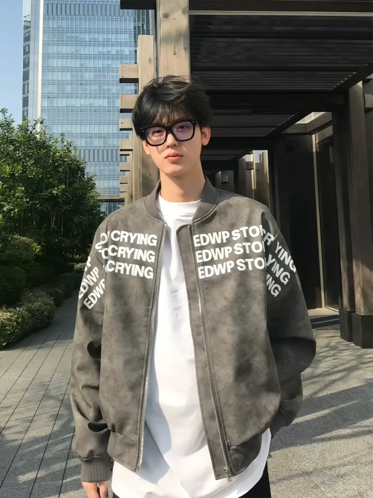 

Мужская кожаная куртка-бомбер с черным буквенным принтом, весенне-осенняя, в уличном стиле, модная, элегантная, трендовая