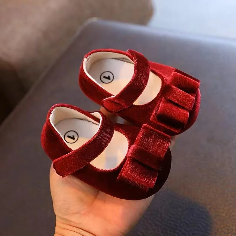 Spring and Autumn Newborn Flat Shoes, Cute Velvet Bow Princess Shoes, Soft Sole Anti slip First Step Shoes for Girls