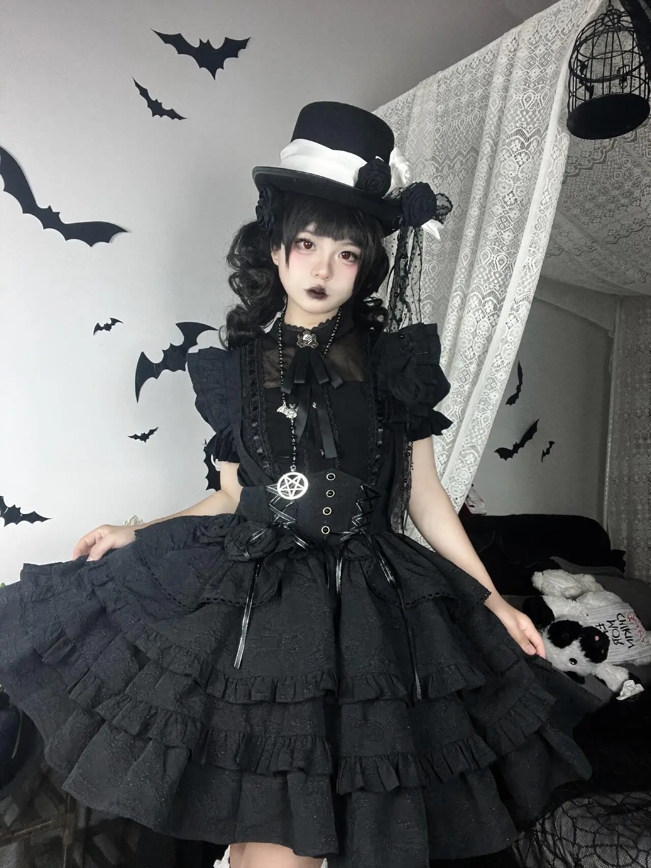 Subculture Japanese Gothic Dark Lolita Sweet Kawaii Puffed Short-Sleeve Blouse + High-Waisted Mini Tiered Cake Skirt Slim-Fit