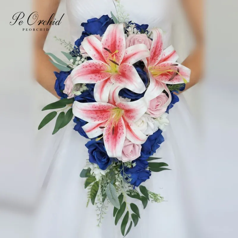 PEORCHID ROYAL BLUE ลิลลี่สีชมพู Cascading เจ้าสาว Bouquet De Mariage Trouwboeket ดอกกุหลาบประดิษฐ์ Faux ดอกไม้ช่อดอกไม้เพื่อนเจ้าสาว