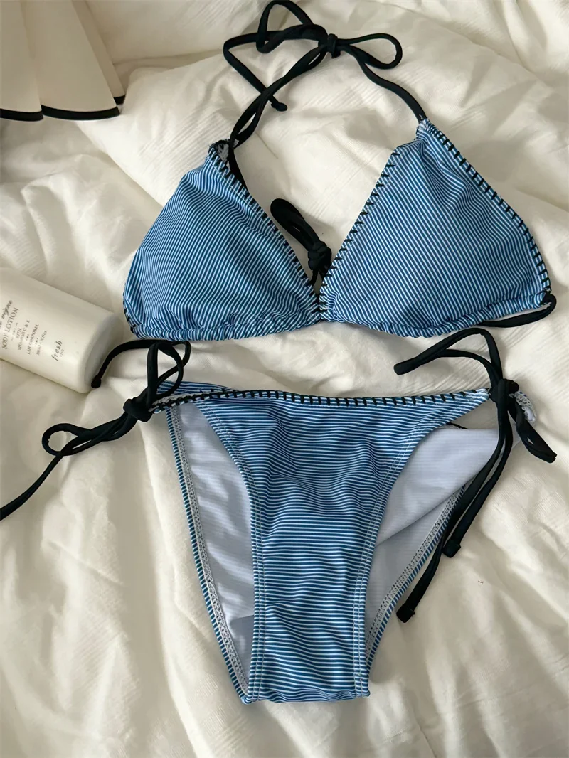

Купальник бикини с разрезом для девочек, полосатое синее нижнее белье, женские бюстгальтеры, винтажный тонкий галстук, стиль отпуска, летнее нижнее белье, купальники