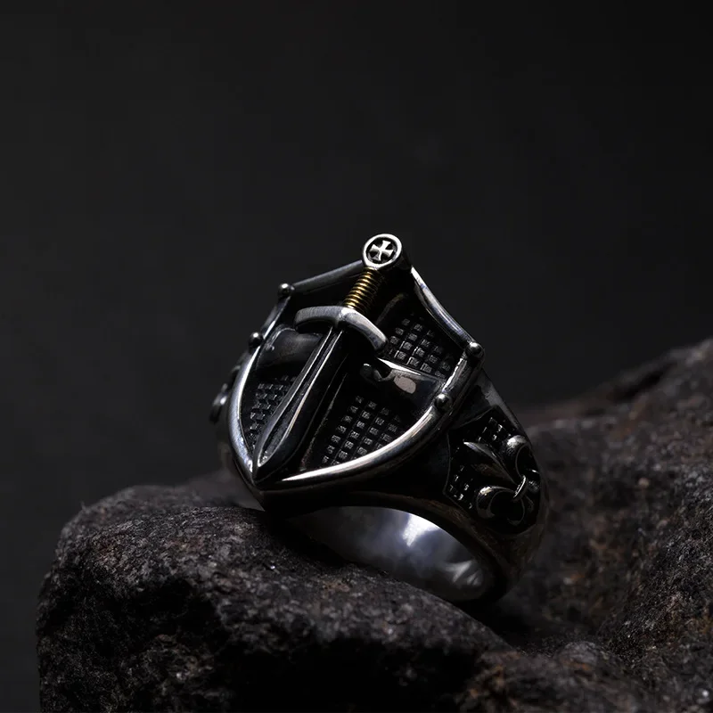 2024 new Excalibur Opending Rings for Men Medieval Templar Retro Shield Shape Resizable Ring Trend Accessories Jewelry Gift