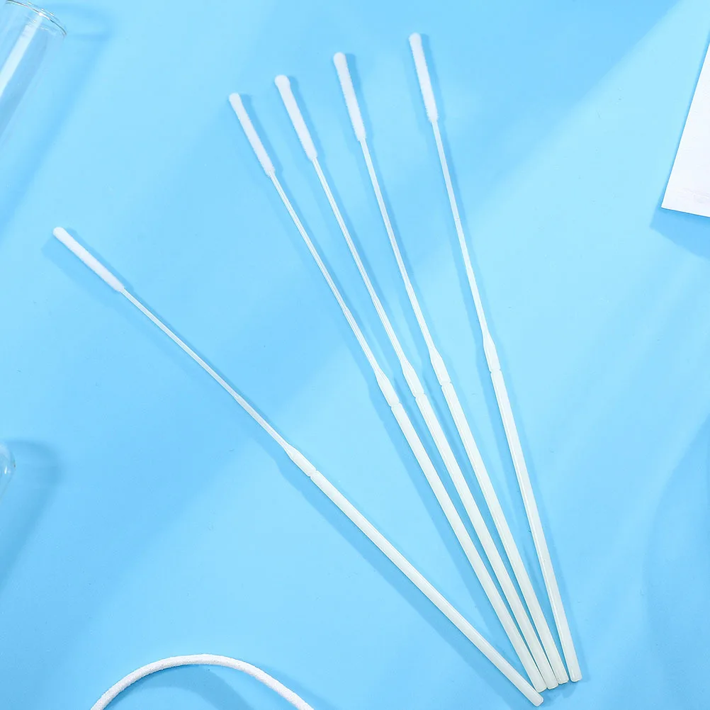 Tamponi nasali floccati monouso da 50 pezzi Tamponi di raccolta per campionamento di faringe nasofaringo Tampone nasale da laboratorio medico