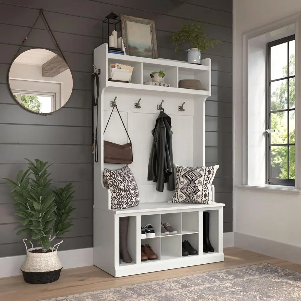 مقعد تخزين الأحذية وشجرة القاعة 40 وات من Bush Furniture Woodland مع أرفف بالرماد الأبيض وكوبيز وخطافات معطف للبهو، Mudroo #2