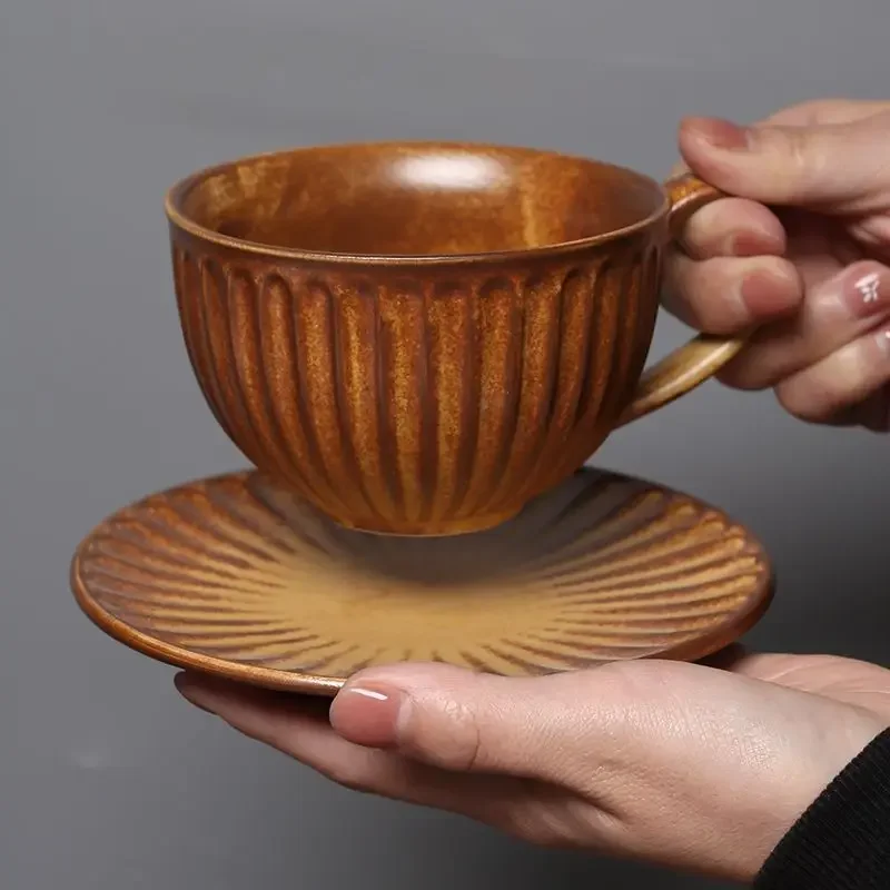 

High Aesthetic Kiln Turned Coffee Mug,European Retro Ceramic Mugs,Exquisite Latte Art Cups and Plate, Household Tea Cup Set Gift