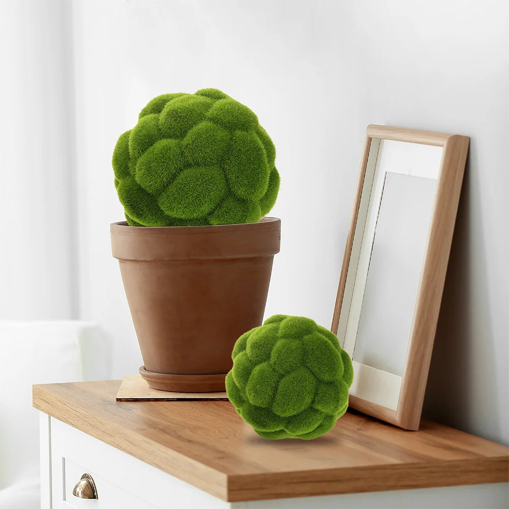 

4Pcs Green Faux Moss Ball Decorative Globe Realistic Texture Hanging Indoor Outdoor Wedding Party Display Home Decor