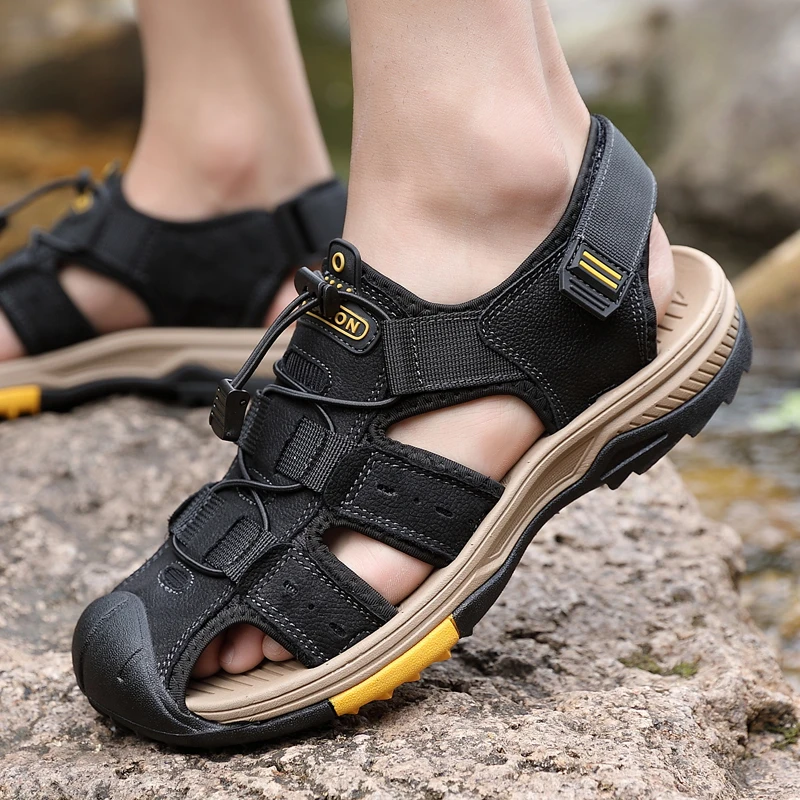 Summer Non-slip Beach and Outdoor Sandals Men Breathable Genuine Leather Hiking Sandals Men Non-slip Water Sports Shoes Size 46
