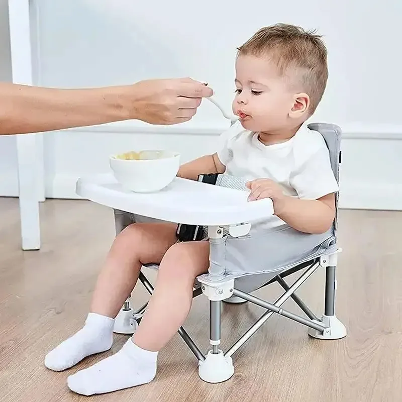 Seggiolini per bambini sedia da pranzo portatile pieghevole con cintura di sicurezza sedile da spiaggia per esterni forniture per mobili per bambini sedia vassoio da pranzo per bambini