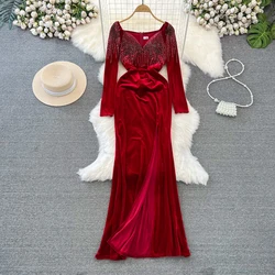 Women's Banquet Evening Dress Long Skirt Elegant Long Sleeved Diamond V-neck Waist Wrapped Golden Velvet Fishtail Dress