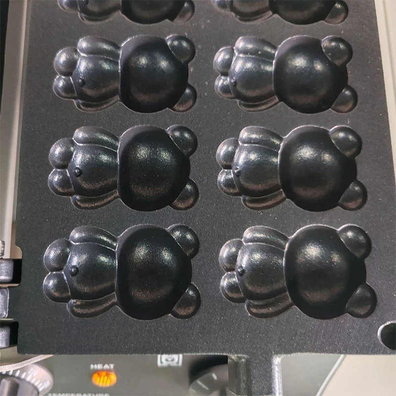 12‑Slot Panda‑Shape Waffle Maker 1500W Dual‑Side Heating Snack Baking Machine Optional 110V / 220V for Food Stall Shop Use