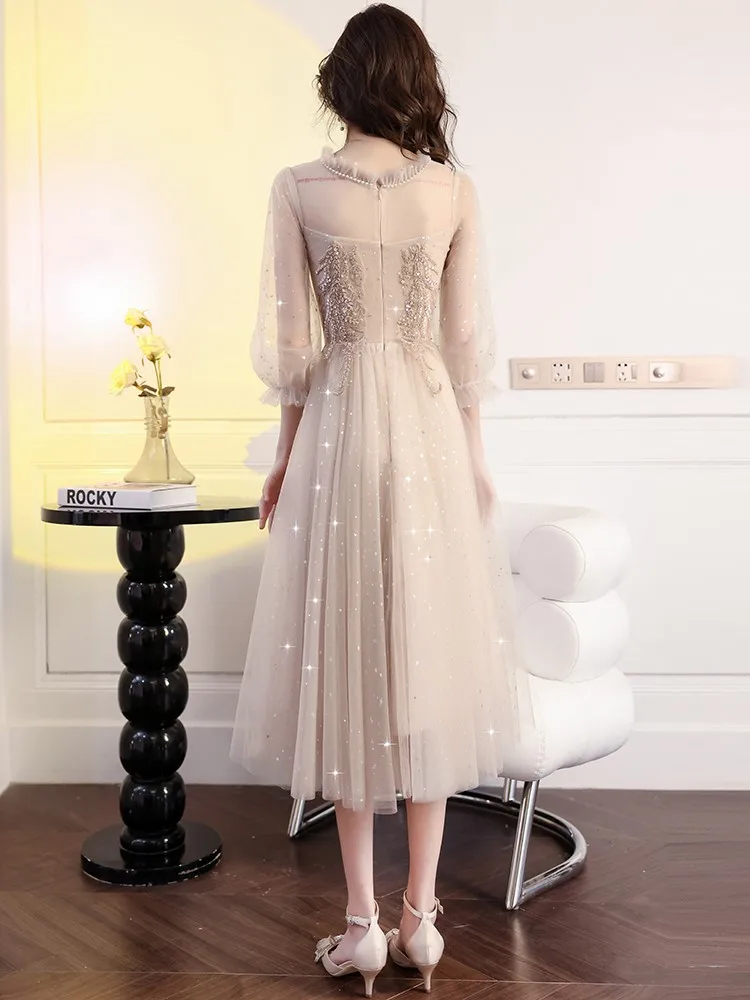 ชุดเดรสผ้าทูลหรูหราเบาสําหรับผู้ใหญ่แบบใหม่สําหรับพิธีกรวันเกิด