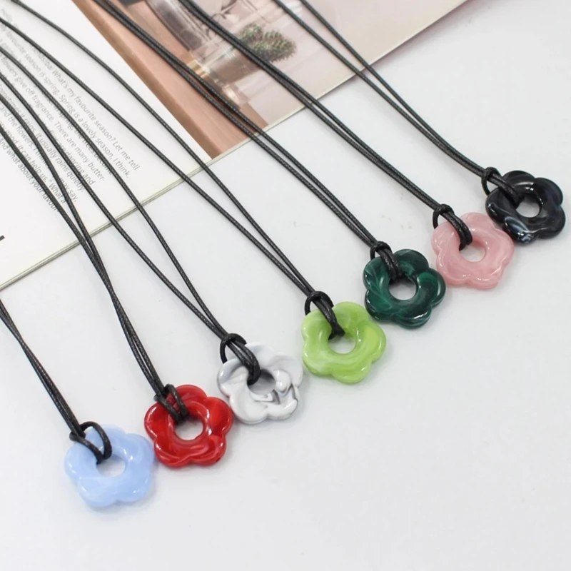 Acrylic Flower Pendant Wax Line Necklace Fashion Neck Handmade Chain Charm Statement Women Choker Jewelry Gift