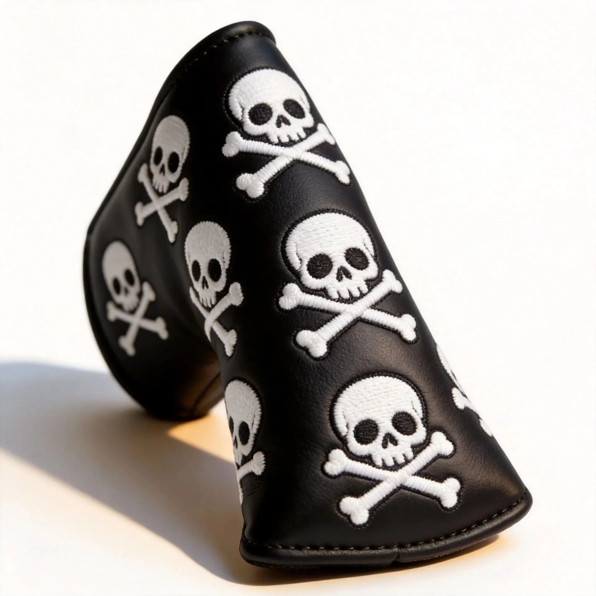 

Limited Blade Headcover Genuine Leather Durable Soft Universal Fit Putter Head Cover for Beginners Players Practice Golf Course