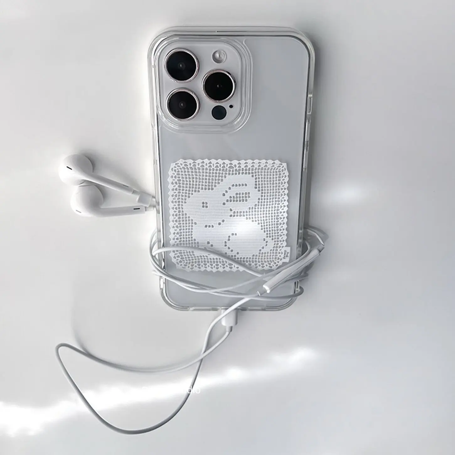 Korean Ins White Lace Pattern Rabbit Phone Case For iPhone 17 Air 16 Pro Max 15 14 Plus 13 12 11 Shockproof Silicone Back Cover