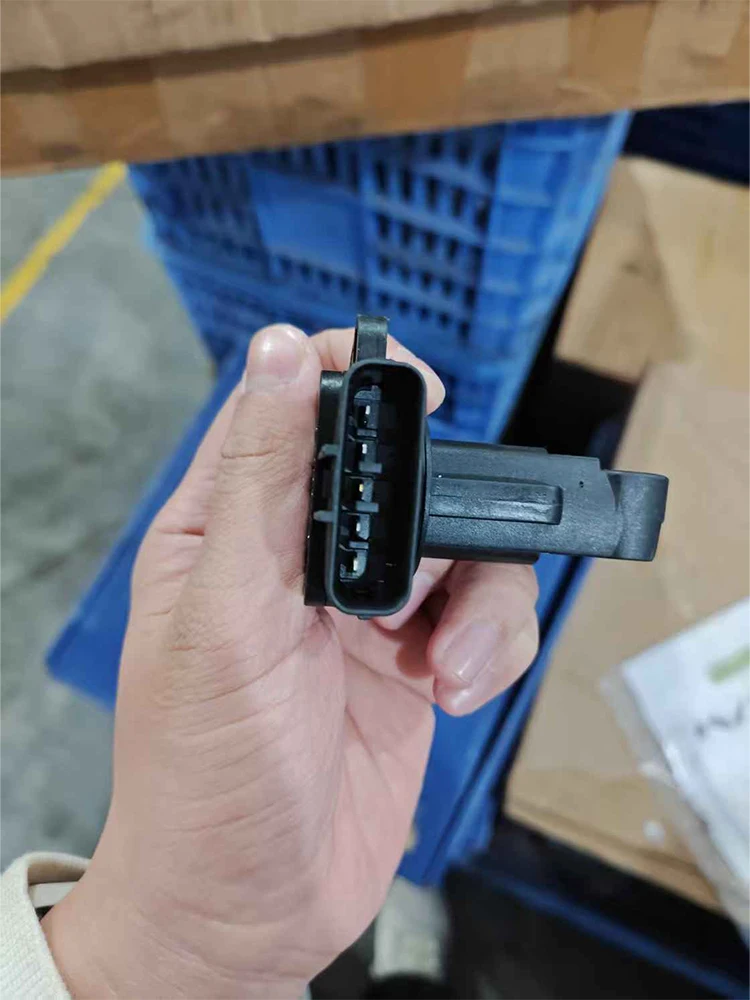 Super Low Price Meter Air Flow Sensor 22204-22010 For Toyota and Lexus Wide Range Models