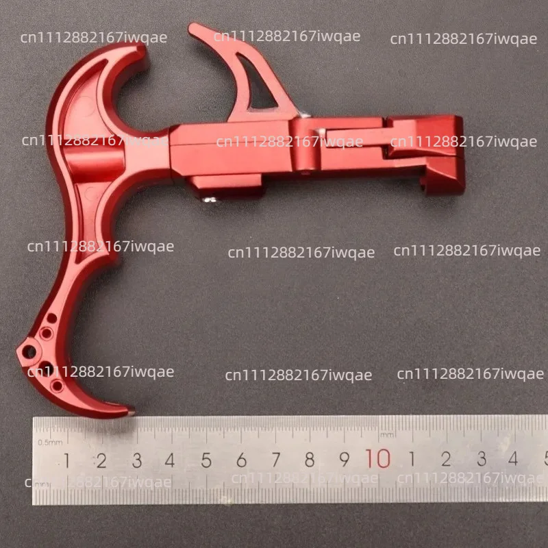 Suitable fo spreader integrated clamp release